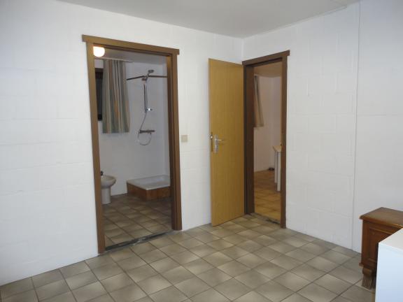 GV78_9102